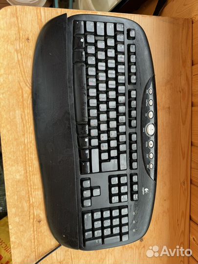 Монитор Samsung 22 дюйма