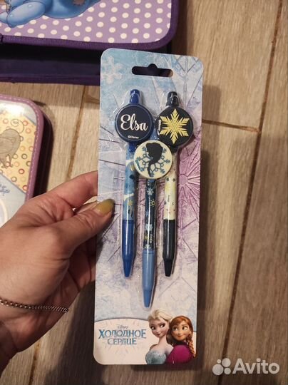 Канцелярский набор для девочки отдам за яблоки