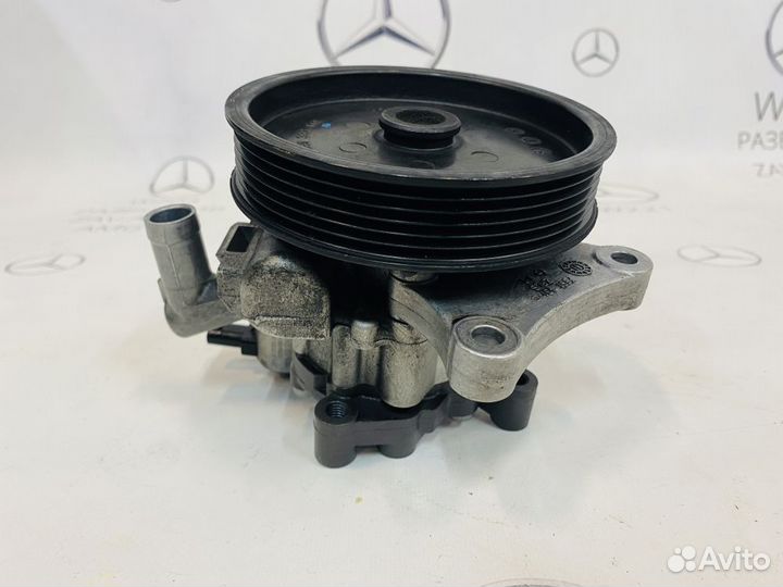 Насос гур Mercedes-Benz M271.860