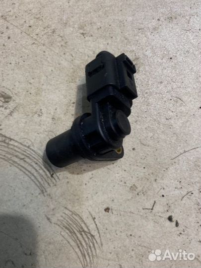 Датчик положения коленвала Audi A6