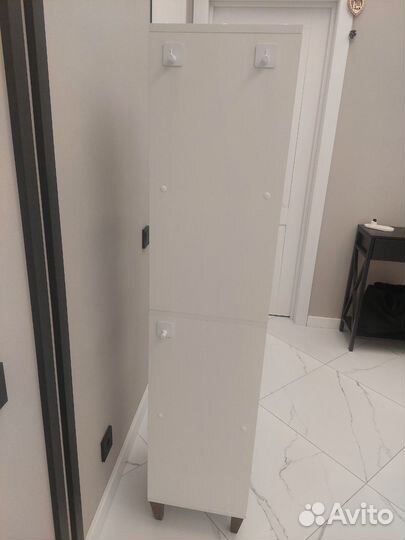 Открытый шкаф стеллаж