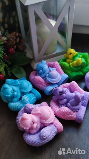 Мыло ручной работы дракон на варежках