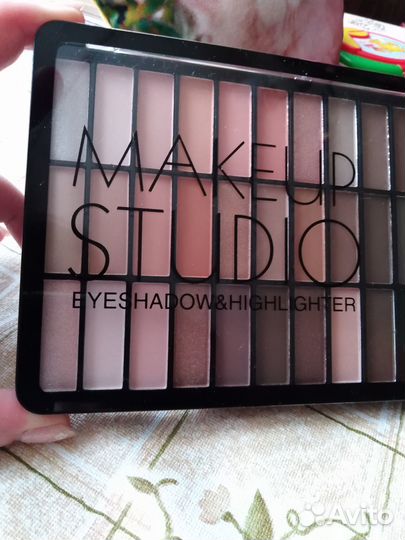 Тени Dodo Gipl Make up Studio