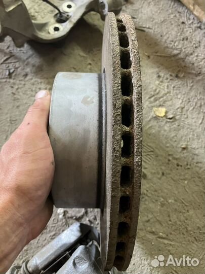 Тормозные дискис, суппорта, BMW 1-Series E87