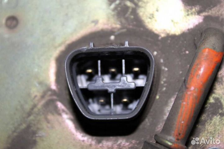 Бензонасос корпус бензонасоса В сборе toyota. sprinter sprinter carib. AE115G AE115N 4WD. 1 фишка 5