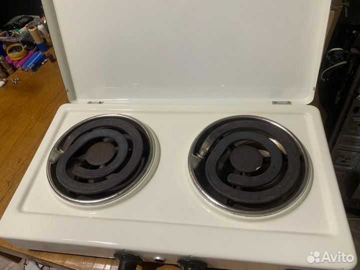 Плита электрическая Мечта- 4М бу