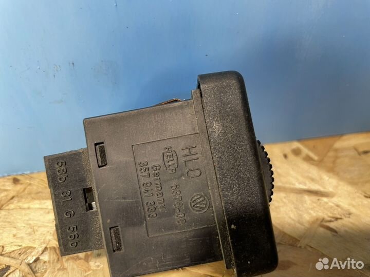 Кнопка регулировки корректора света фар passat b3