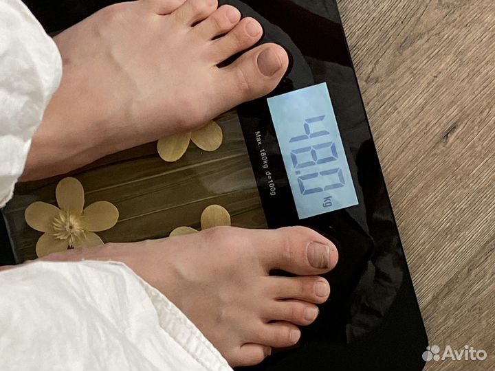 Весы напольные scarlett