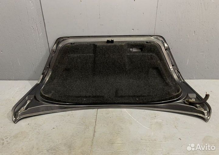 Крышка багажника Infiniti M Y51