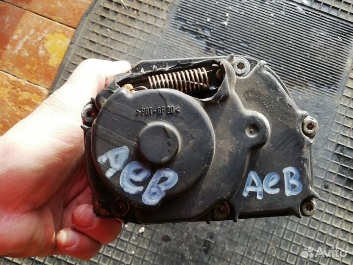 Дроссельная заслонка aeb 1.8 T пассат б5