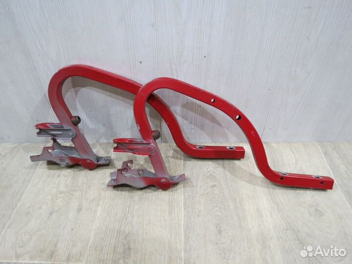 Петля багажника Hyundai Solaris