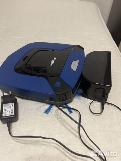 Робот-пылесос Philips FC8792/01 синий