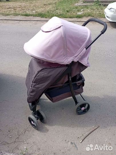 Прогулочная коляска новая