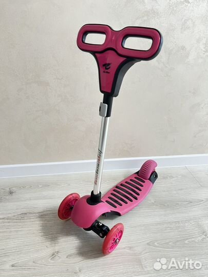 Самокат детский трехколесный