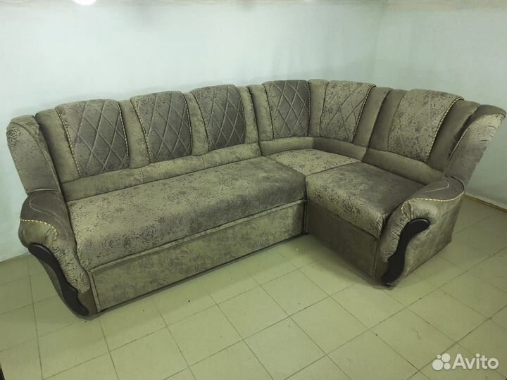 Угловой диван