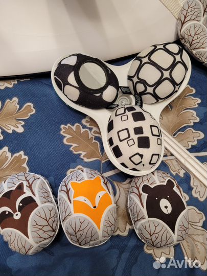 Укачивающий центр 4moms 4.0