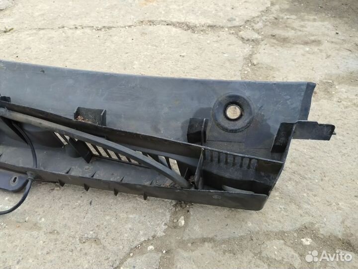 Жабо Mercedes w168 A1688300213