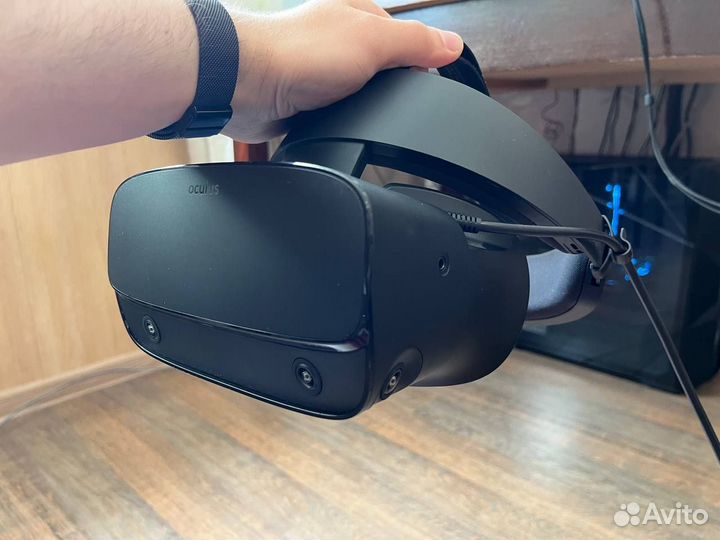 Шлем виртуальной реальности Oculus Rift S