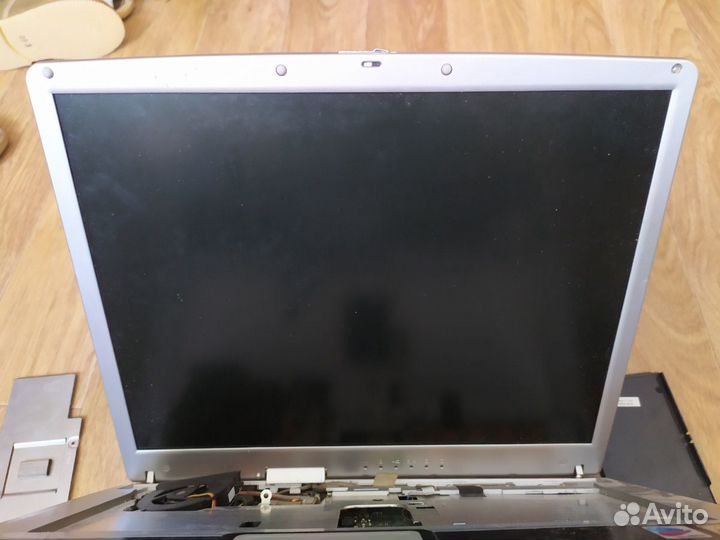 Ноутбук Fujitsu Siemens amilo m7440 на запчасти