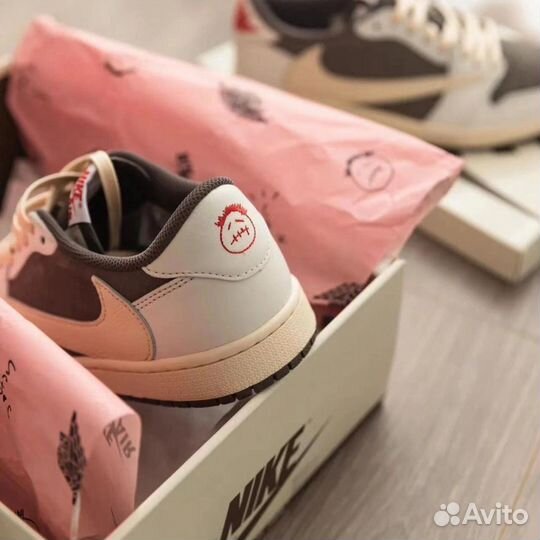 Кроссовки nike air jordan 1 low travis scott