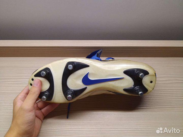 Бутсы Nike Total 90