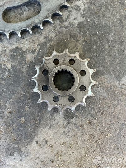 Цепь 525 и звезды