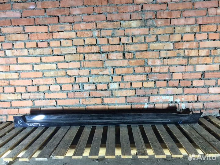 Накладка порога левая Lexus Ct200H 1 До Рестайл