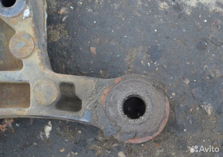 Кронштейн кабины, передний правый DAF 95XF (01.97