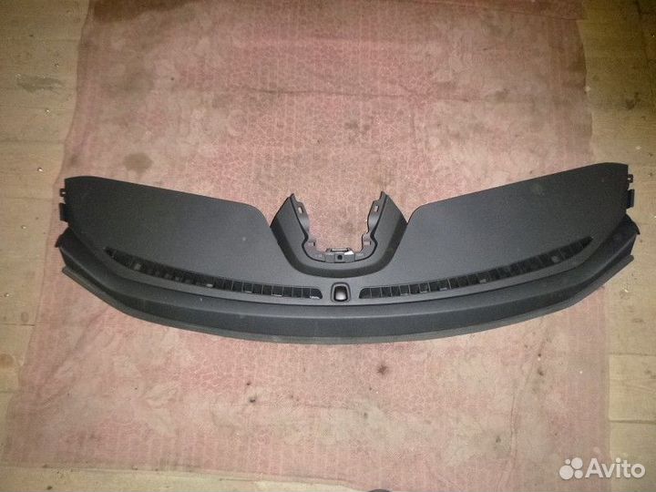 Торпедо без подушки ford kuga II 2012