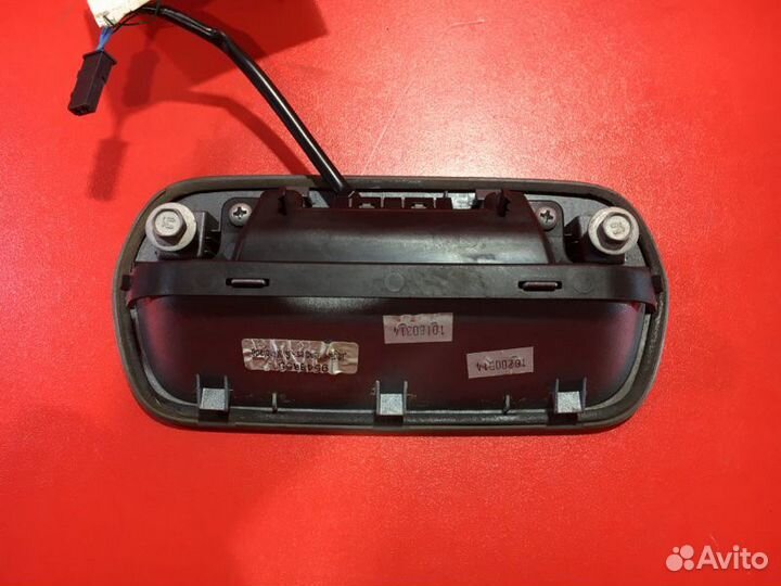 Ручка багажника задняя Chevrolet Cruze J305 Z20D1