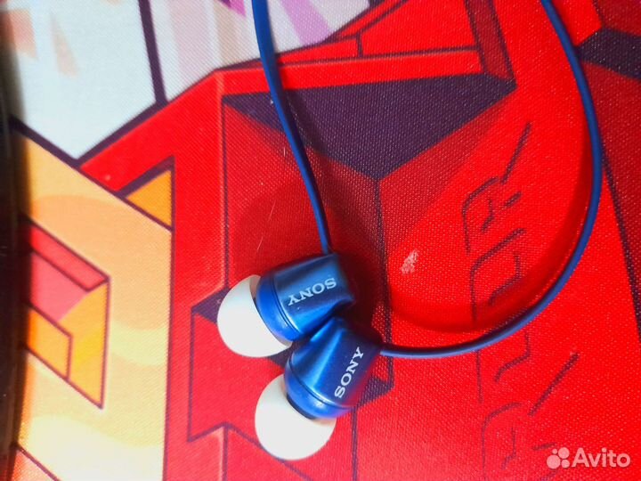 Беспроводные наушники Sony