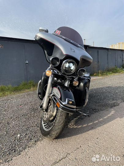 Harley Davidson Electra Glide flhtcu