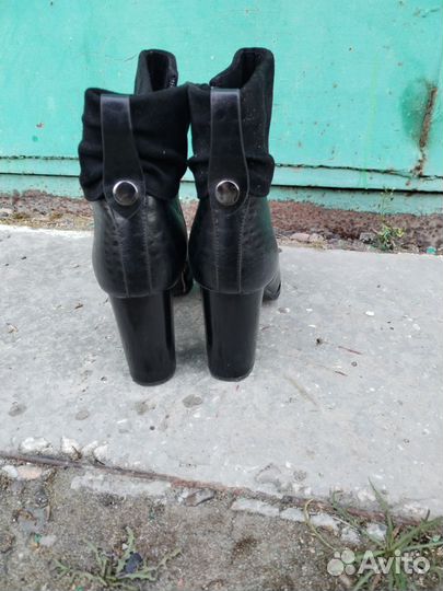 Ботинки женские