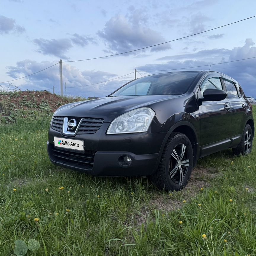 Купить Nissan Qashqai с левым рулём от 489 000 ₽ в