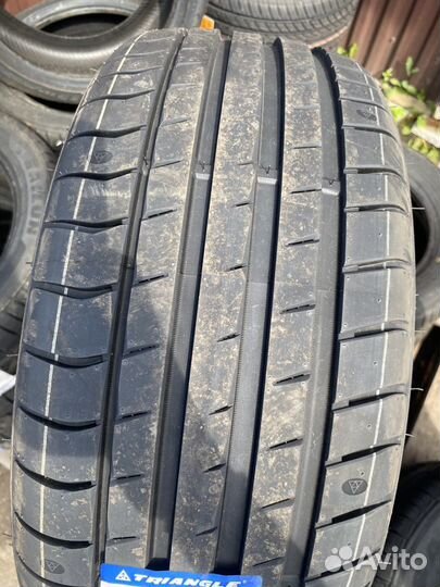 Triangle EffeXSport TH202 215/45 R17 95Y