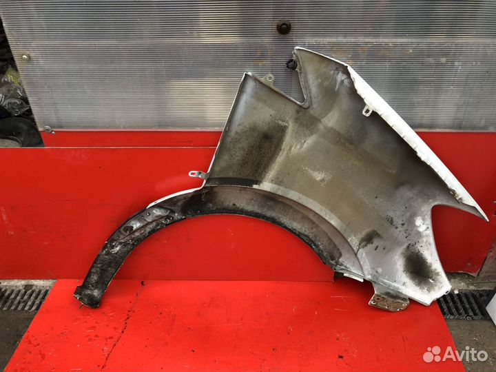 Крыло левое Спринтер W 906