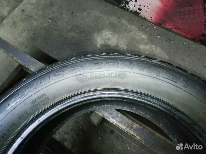 Continental ContiCrossContact UHP 225/55 R18