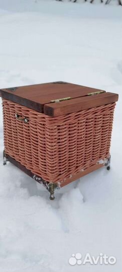 Шкатулка сундучок