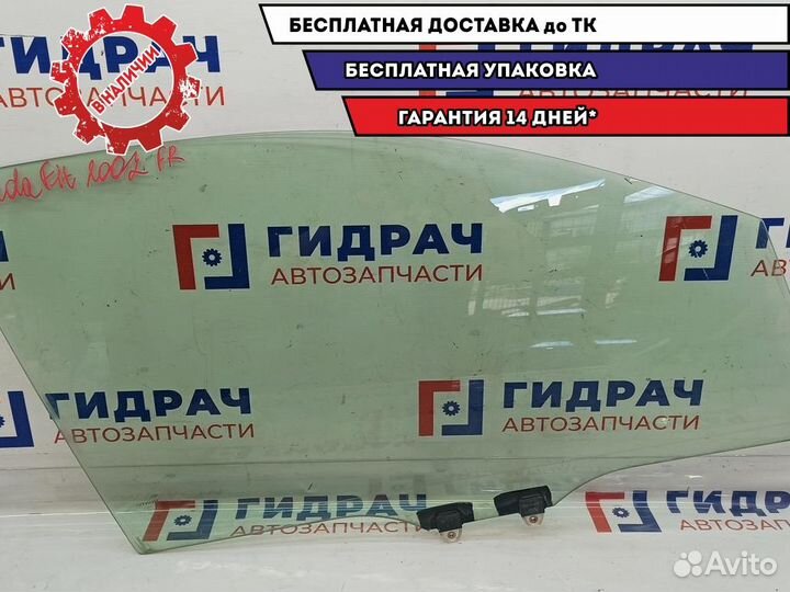Стекло двери передней правой Honda Fit 73300SAA000