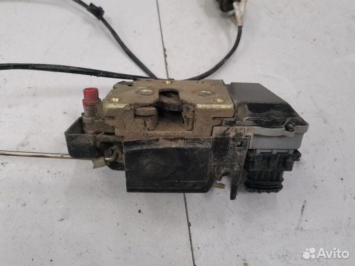 Замок боковой двери задний левый Ваз Калина 11183