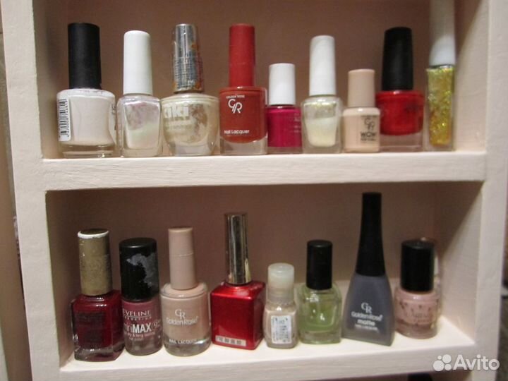 Лак и полка