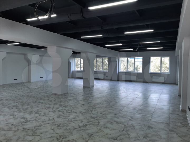 Офисное помещение, 194 м²