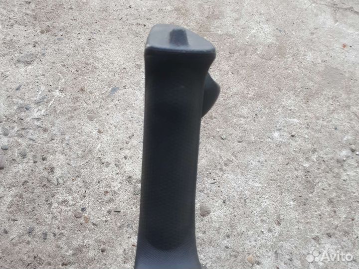 Ручник Хонда црв 2