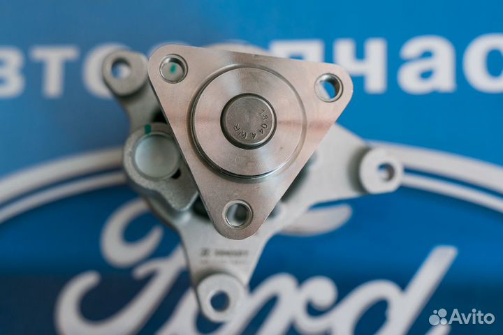 Помпа Форд Фокус 2, Фокус 3, Мондео 3, Мондео 4