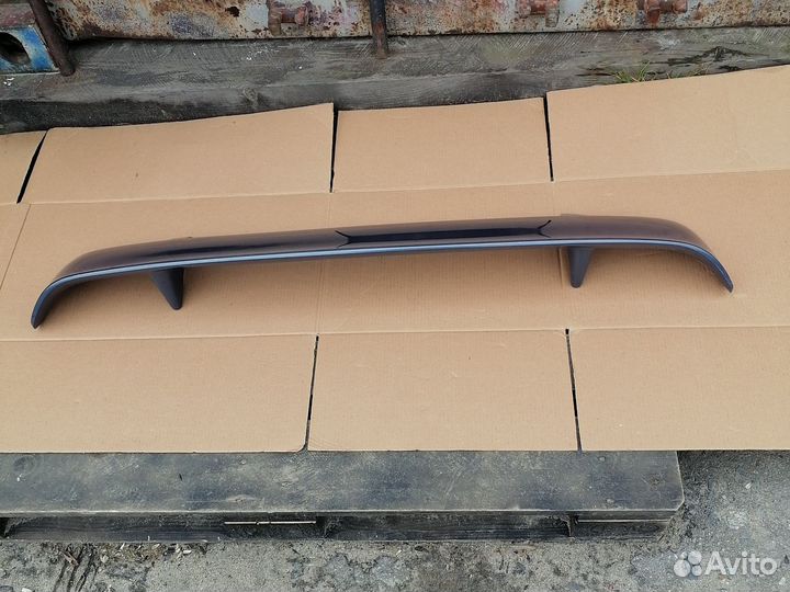 Спойлер на дверь багажника GM opel chevrolet