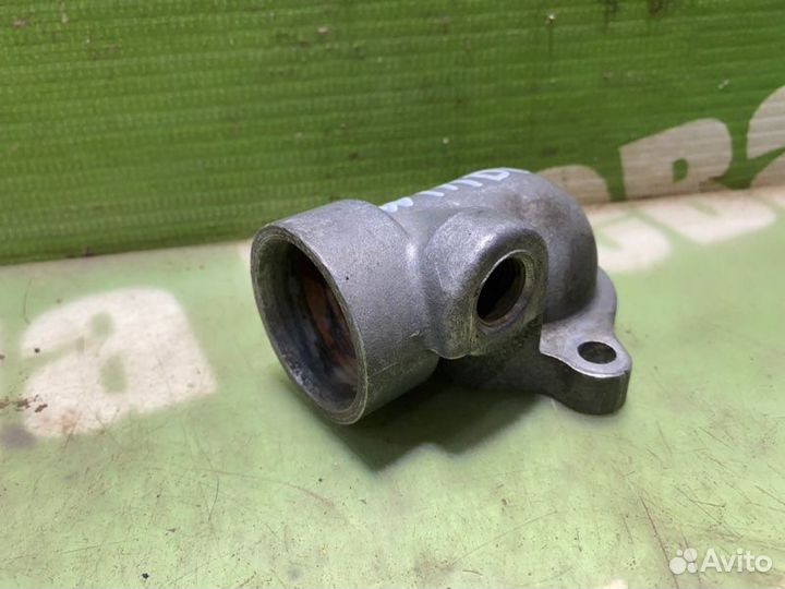 Крышка термостата Toyota Windom MCV10 4VZ-FE