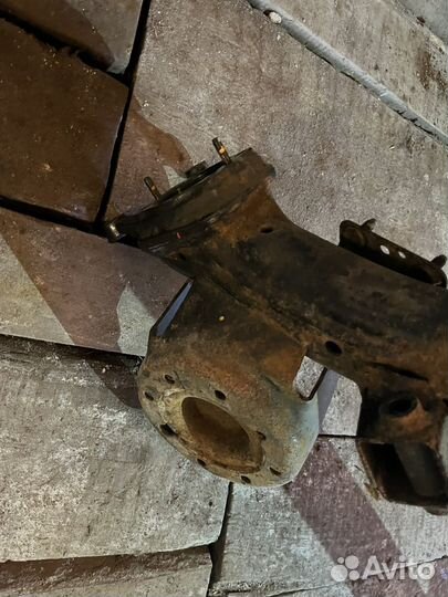 Задняя балка