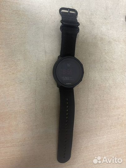 Часы suunto 9