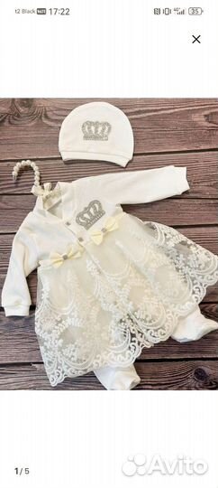 Комплект на выписку для девочки