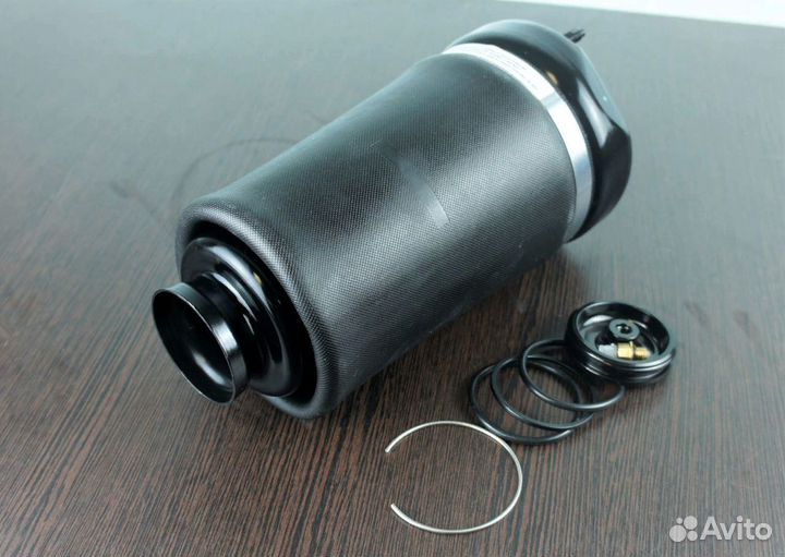 Пневмобаллон Mercedes MB GL / ML W164, передний